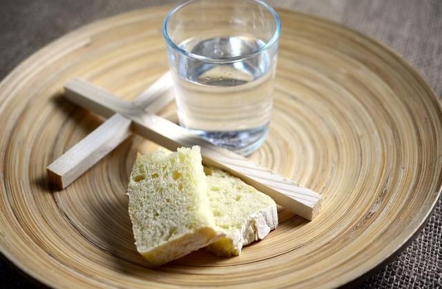 საშობაო მარხვა დაიწყო – რა არის აკრძალული და დაშვებული