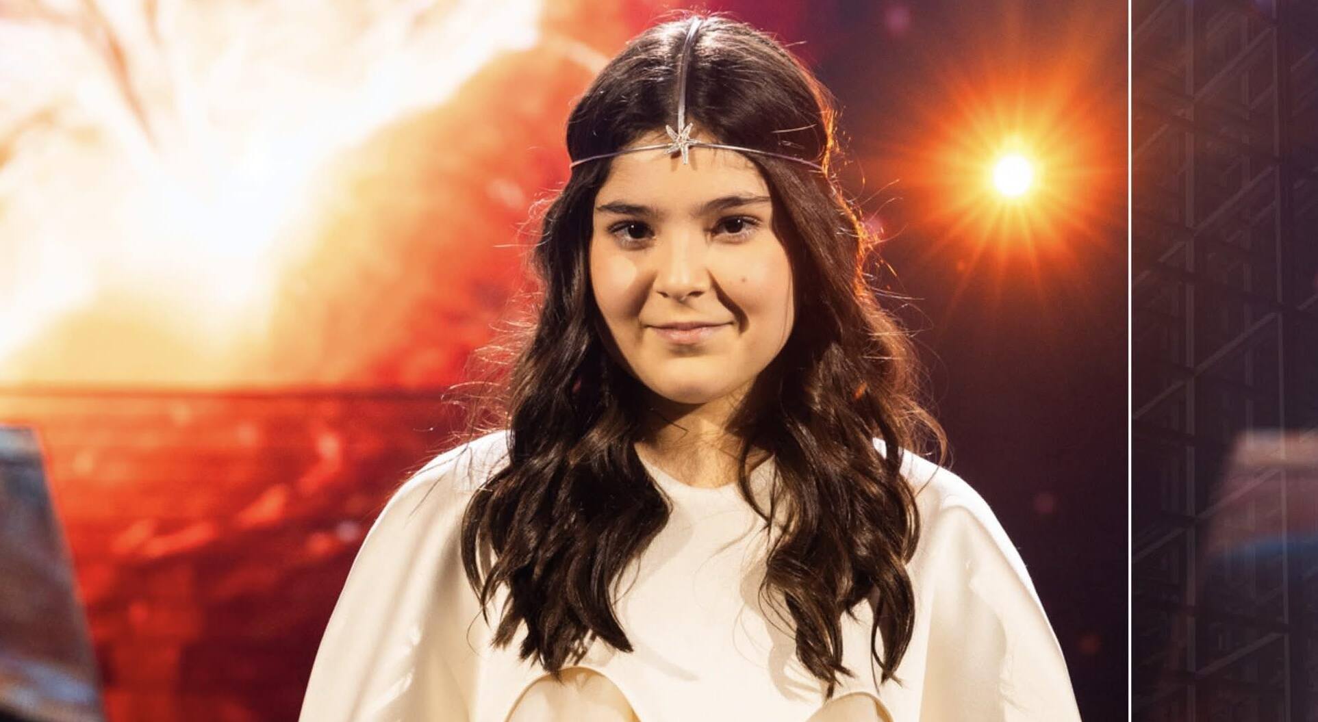 “ანიტა თავისუფალ დროს დაკავებულია ხატვით, ძერწვით, ქსოვით” – გოგონა, რომელიც მთელმა საქართველომ შეიყვარა – ვინ არიან ანიტა აბგარიანის მშობლები და როგორ ცხოვრობს პატარა ვარსკვლავი რეალურად