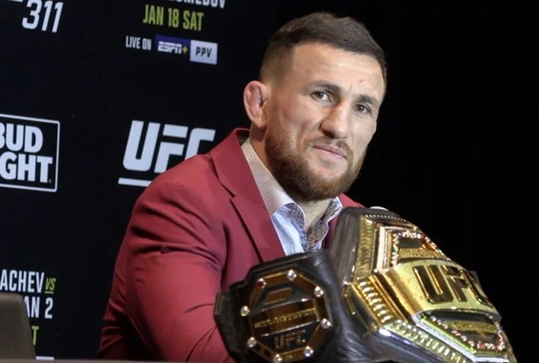 “ქამრის დაკარგვამ ამაზე ძალიან იმოქმედა” – სამწუხარო ინფორმაცია მერაბ დვალიშვილის შესახებ