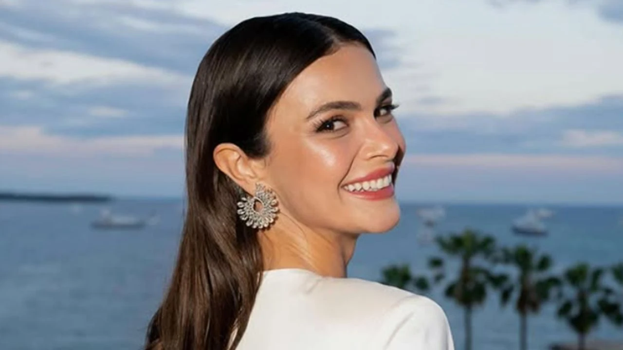 რა სითამამეა – შორეული ქალაქის ვარსკვლავის ბიკინებში გადაღებულმა ცეცხლოავნმა ფოტოებმა მთელი თურქეთი აალაპარაკა