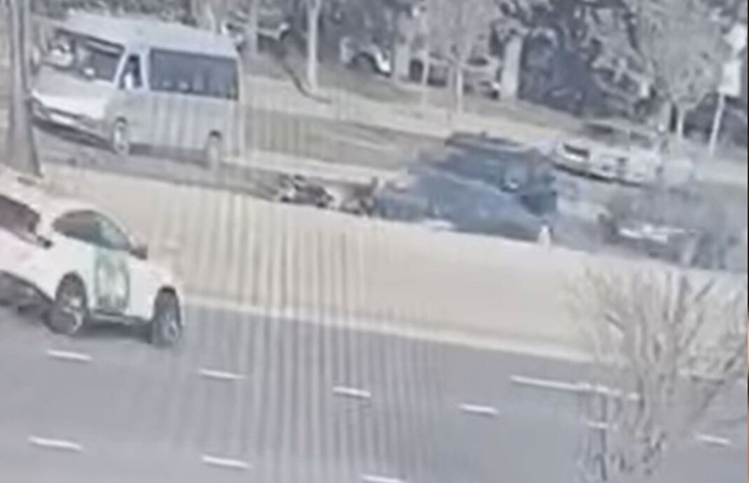 ვიდეო შეიცავს მძიმე კადრებს – ავტოსაგზაო შემთხვევა კახეთის გზატკეცილზე